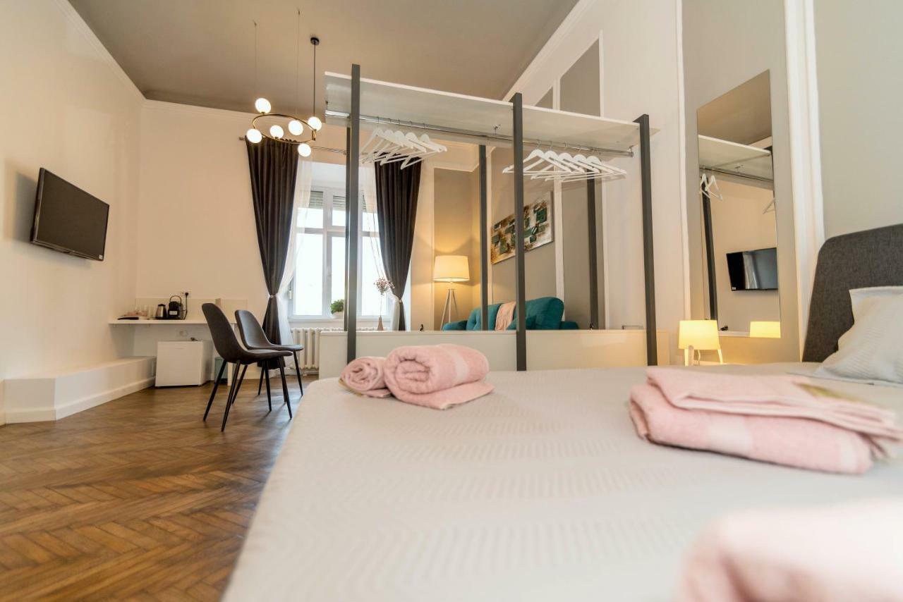 Central Premium Suites Timișoara Zewnętrze zdjęcie